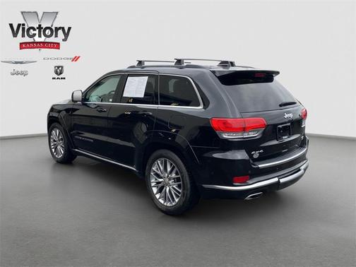 2018 Jeep Grand Cherokee Summit