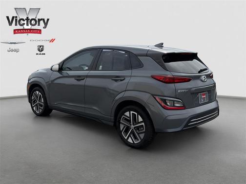2022 Hyundai KONA EV SEL