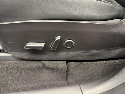 Pearl White Multi-Coat 2021 Tesla Model Y Long Range Dual Motor All-Wheel Drive