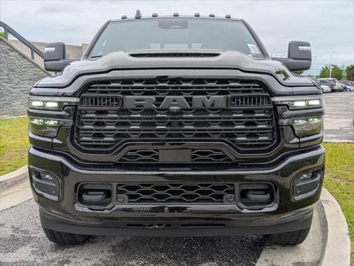 2025 RAM 2500 Limited Crew Cab 4x4 6'4' Box