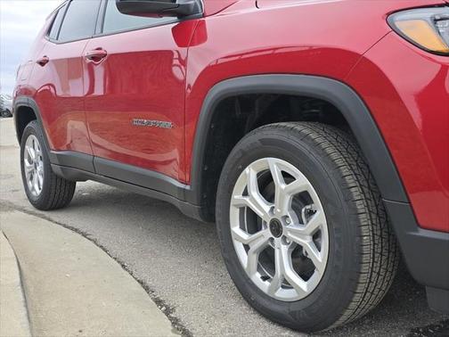 2025 Jeep Compass Latitude