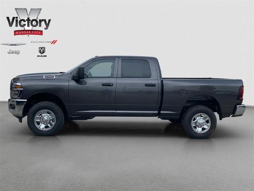 2025 RAM 2500 Tradesman Crew Cab 4x4 6'4' Box