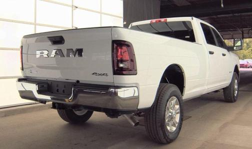 2025 RAM 2500 Lone Star Crew Cab 4x4 8' Box