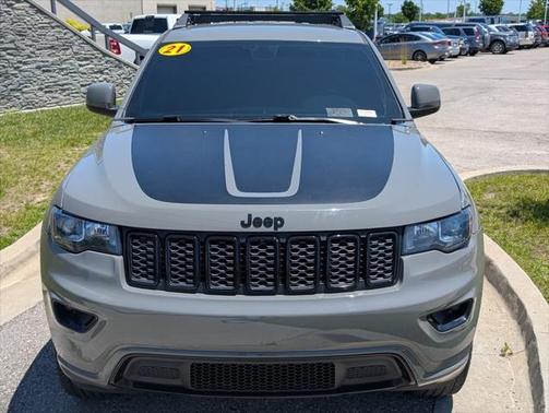 2021 Jeep Grand Cherokee Laredo