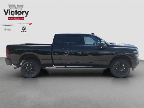 2025 RAM 2500 Laramie Crew Cab 4x4 6'4' Box