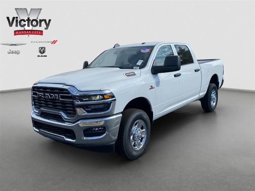 2025 RAM 2500 Tradesman Crew Cab 4x4 6'4' Box