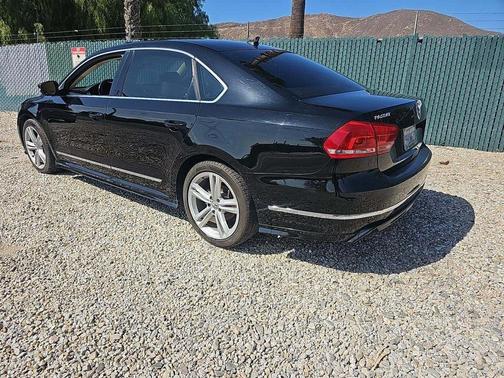 2015 Volkswagen Passat 3.6L V6 DSG SEL Premium