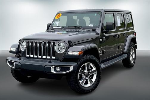 Photo 2 of 32 of 2020 Jeep Wrangler Unlimited Sahara