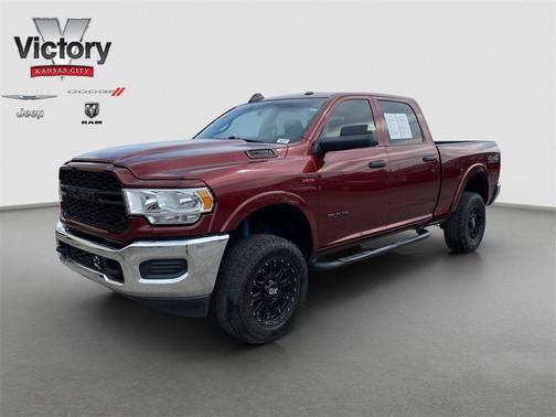 2020 RAM 2500 Tradesman Crew Cab 4X4 6'4' Box