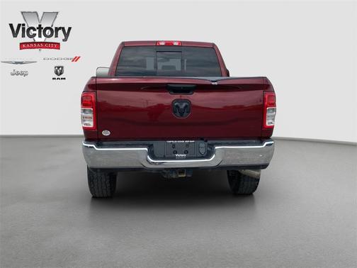 2020 RAM 2500 Tradesman Crew Cab 4X4 6'4' Box
