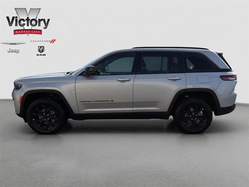 2026 Jeep Grand Cherokee Altitude