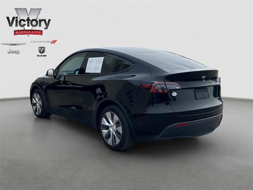 2023 Tesla Model Y Long Range Dual Motor All-Wheel Drive