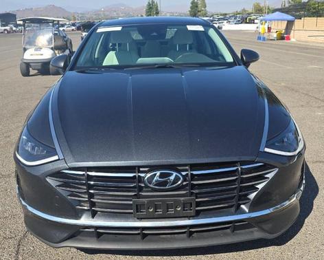 2023 Hyundai SONATA SE