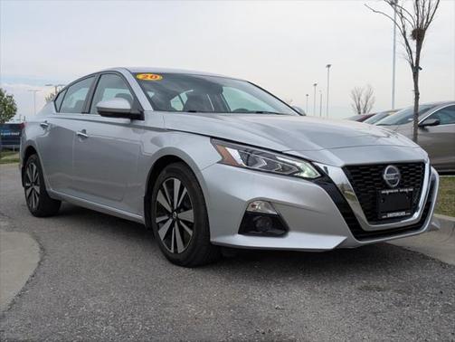 2020 Nissan Altima 2.5 SV
