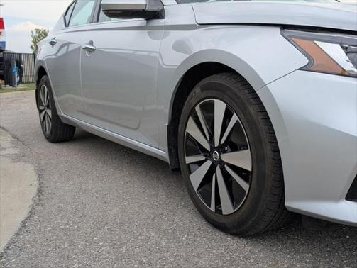 2020 Nissan Altima 2.5 SV