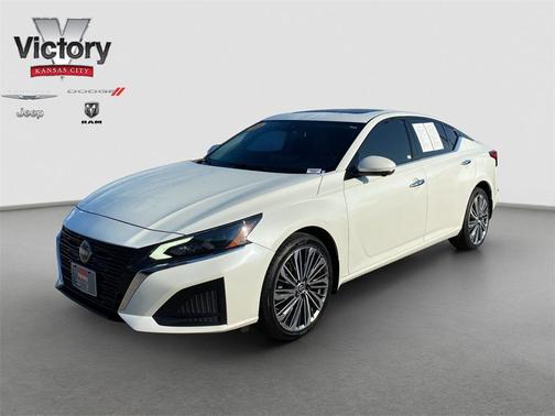 2023 Nissan Altima 2.5 SL