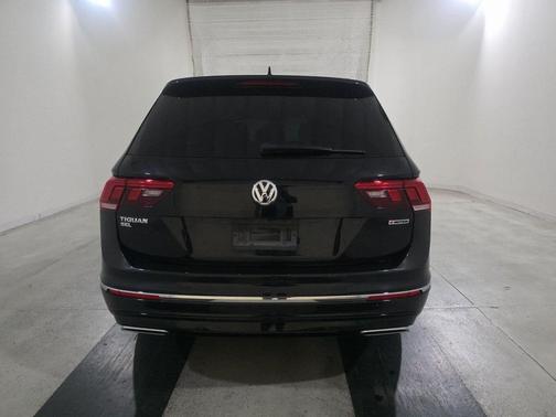 2021 Volkswagen Tiguan 2.0T SEL R-Line 4MOTION