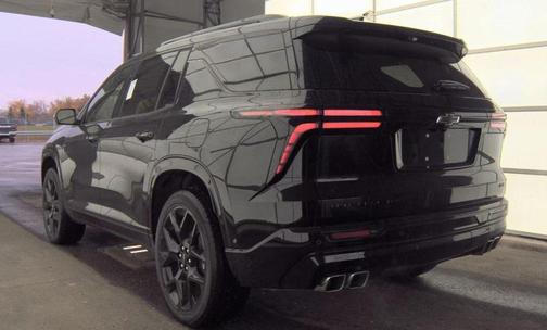 2025 Chevrolet Traverse RS