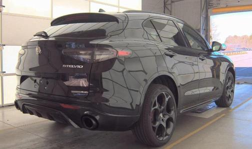 2024 Alfa Romeo Stelvio Ti