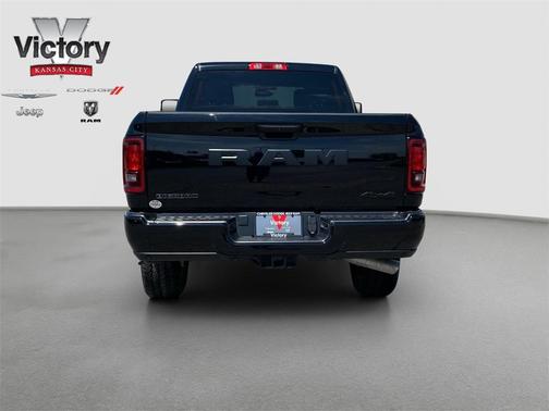 2025 RAM 2500 Big Horn Crew Cab 4x4 6'4' Box