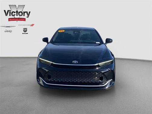 2025 Toyota Crown XLE