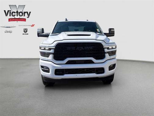 2026 RAM 2500 Laramie Crew Cab 4x4 6'4' Box