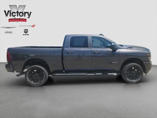 2025 RAM 2500 Big Horn Crew Cab 4x4 6'4' Box