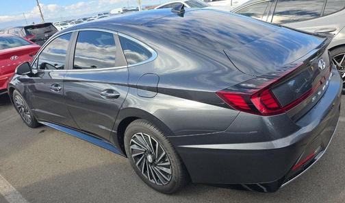 2020 Hyundai SONATA Hybrid SE