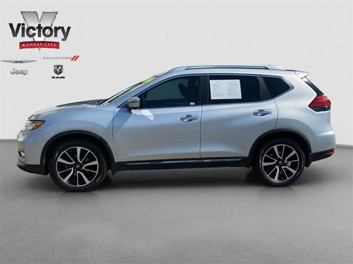 2017 Nissan Rogue SL