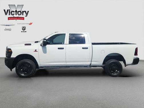 2025 RAM 2500 Tradesman Crew Cab 4x4 6'4' Box