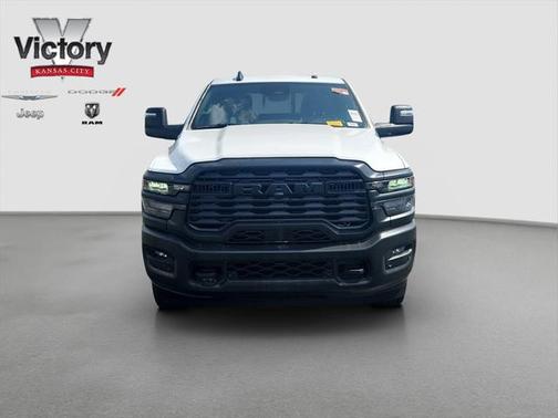 2025 RAM 2500 Tradesman Crew Cab 4x4 6'4' Box