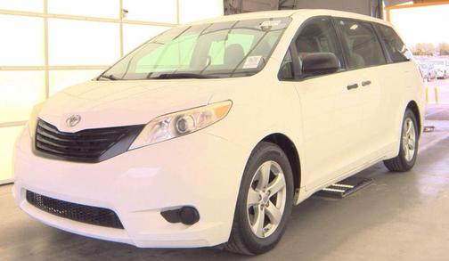 2017 Toyota Sienna SE