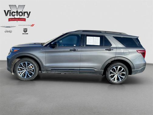 2023 Ford Explorer ST-Line