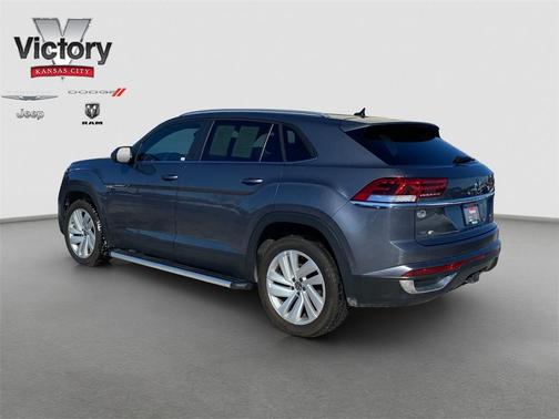 2022 Volkswagen Atlas Cross Sport 3.6L V6 SE w/Technology