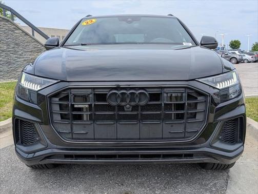 2022 Audi Q8 55 Premium Plus