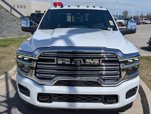 2025 RAM 2500 Laramie Crew Cab 4x4 6'4' Box