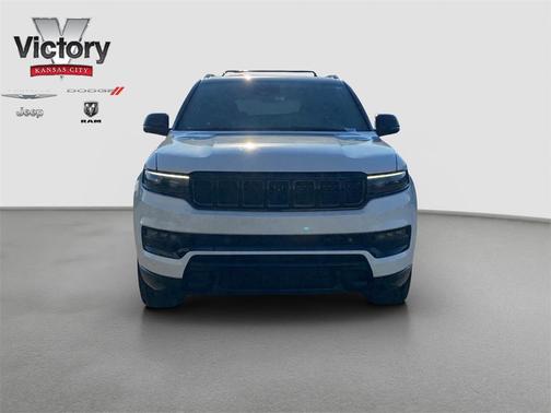 2024 Jeep Grand Wagoneer L Series III Obsidian 4x4