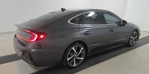 2022 Hyundai SONATA SEL Plus