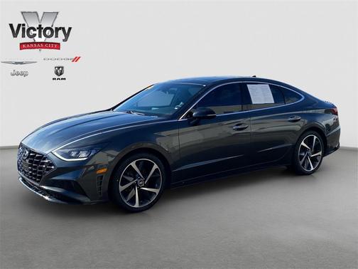 2022 Hyundai SONATA SEL Plus