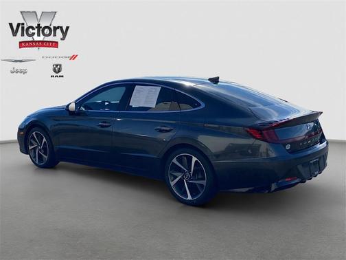 2022 Hyundai SONATA SEL Plus