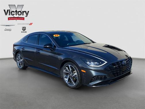 2022 Hyundai SONATA SEL Plus