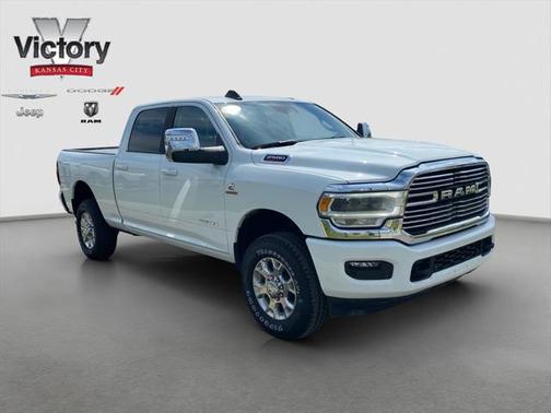 2024 RAM 2500 Laramie Crew Cab 4x4 6'4' Box