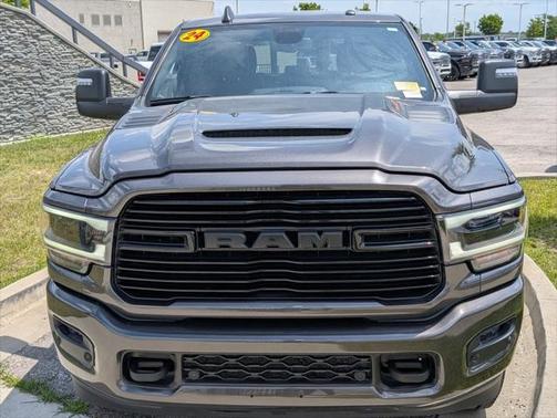 2024 RAM 2500 Laramie Crew Cab 4x4 6'4' Box
