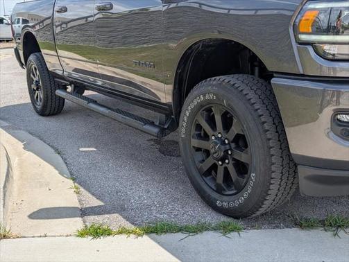 2024 RAM 2500 Laramie Crew Cab 4x4 6'4' Box