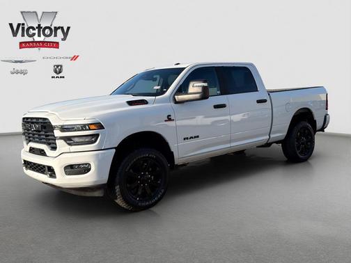 Bright White Clearcoat 2025 RAM 2500 Big Horn Crew Cab 4x4 6'4' Box