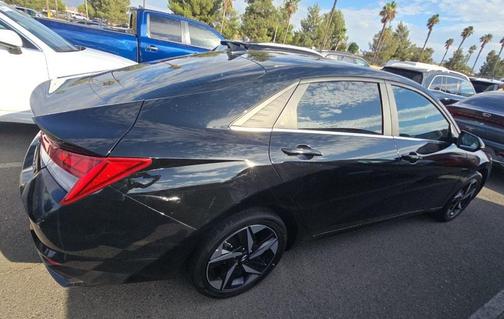 2023 Hyundai ELANTRA HEV Limited