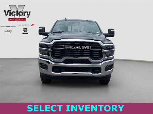 2025 RAM 2500 Tradesman Crew Cab 4x4 6'4' Box