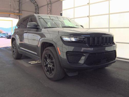 2024 Jeep Grand Cherokee Altitude