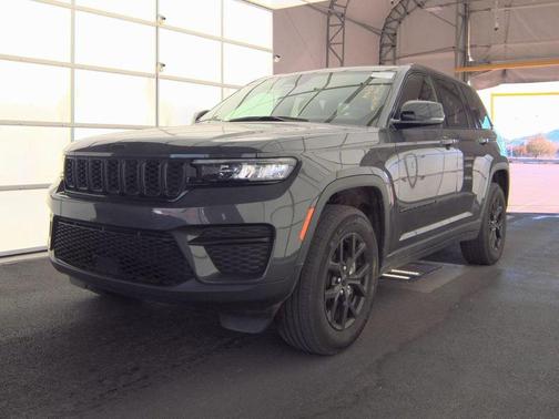 2024 Jeep Grand Cherokee Altitude