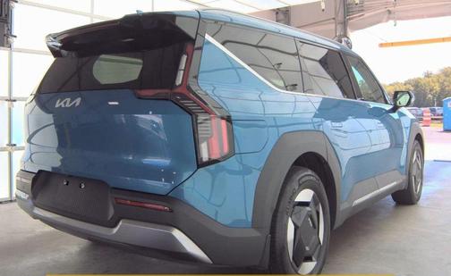 2024 Kia EV9 Wind